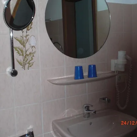Holiday home Familien-bauernhof-berghammer *