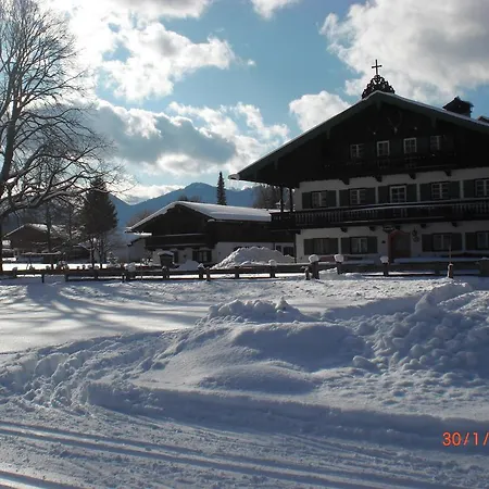 Familien-bauernhof-berghammer Rottach-Egern