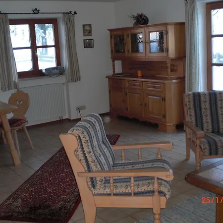 Familien-bauernhof-berghammer Rotta